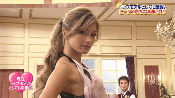 芸能人の腋フェチ画像061