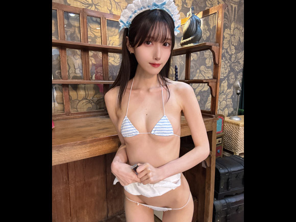スレンダーグラドル村雨芙美(26) これはパイパン確定?