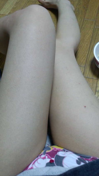 素人の脚写メ034