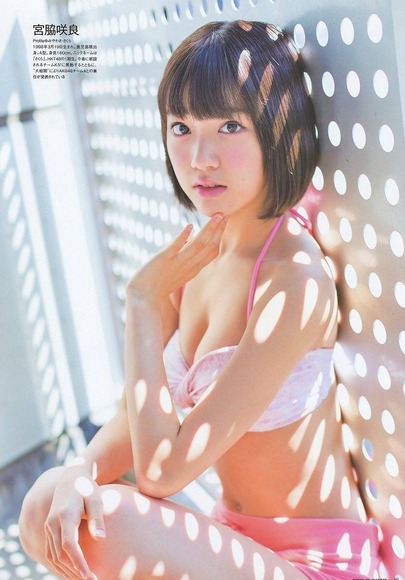140510宮脇咲良036