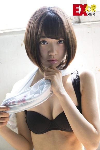 宮脇咲良画像015