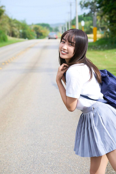 200201黒木ひかりのセクシーなグラビア画像007
