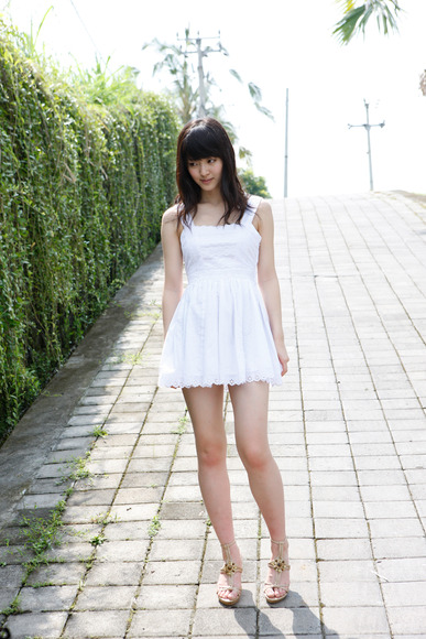 鈴木愛理のエロ画像018