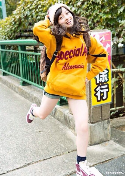 橋本環奈の脚画像020