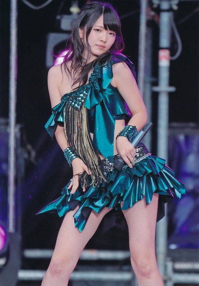 鈴木愛理のふともも046