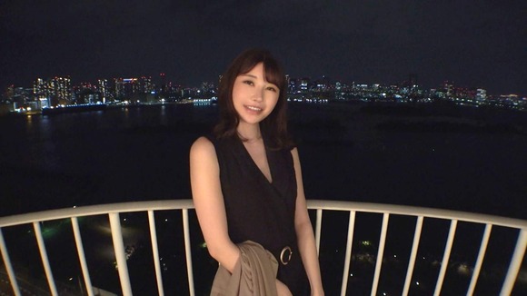 ２４歳Eカップお姉さんをレンタル彼女。横浜デートからホテルへ…まさかの生派！ピストンに感じまくりでイキまくる 18