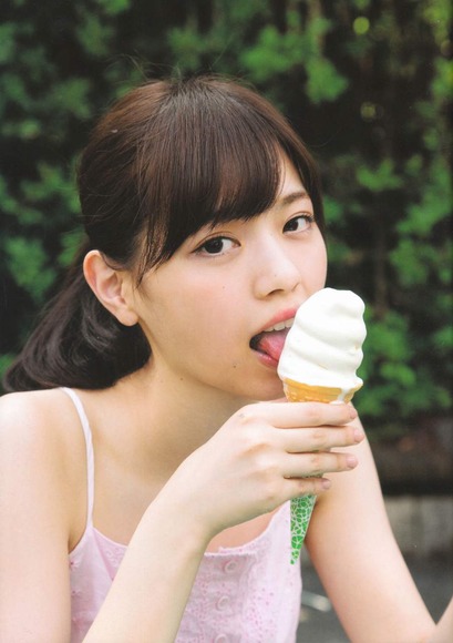 乃木坂46 西野七瀬 ２０ の初写真集に収録された擬似フェラ写真が抜ける 画像ナビ