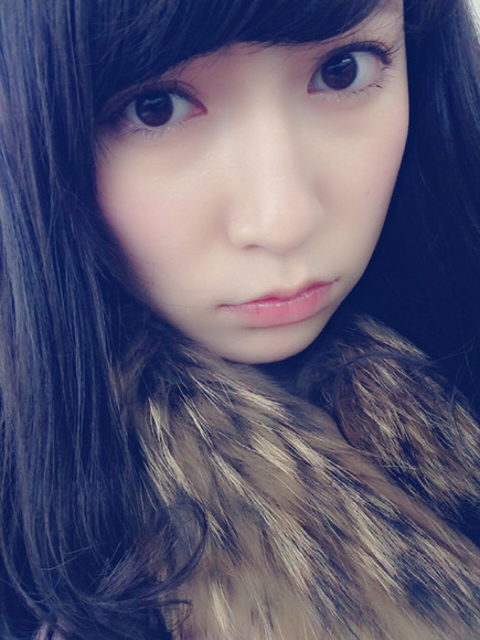 吉田朱里_自撮り020