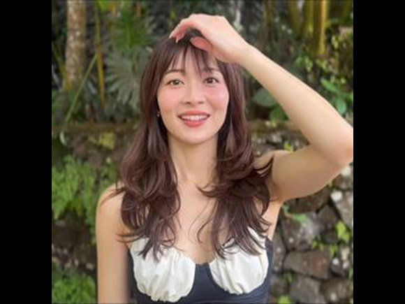 元TBSアナ 山本里菜 YouTubeで水着披露の大サービス