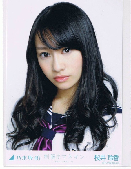 橋本奈々未と桜井玲香011