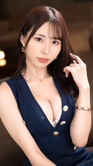 色白美肌でGカップな２９歳ジュエリーショップ店員。極太チ●ポの激ピスに絶叫しながら絶頂