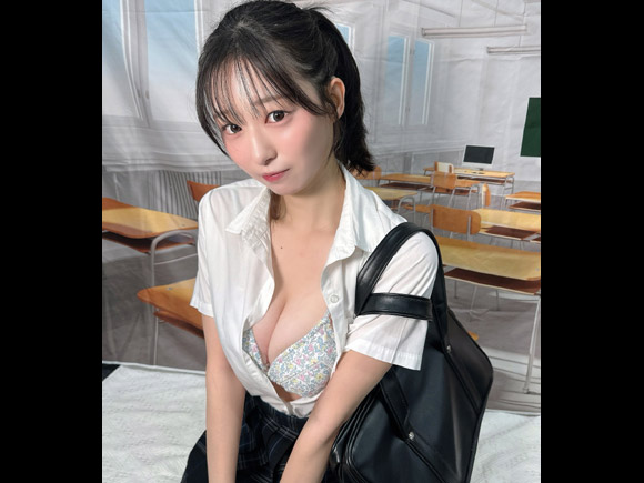 ２６歳Fカップのアイドル、我妻ゆりか Xで公開してる写真がエッチ