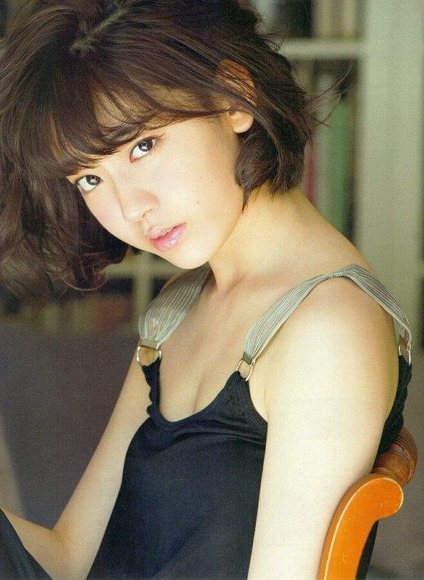 宮脇咲良018