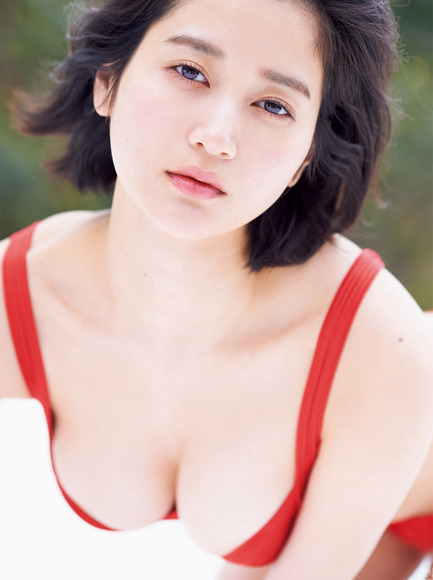 190321出口亜梨沙のエロ画像010