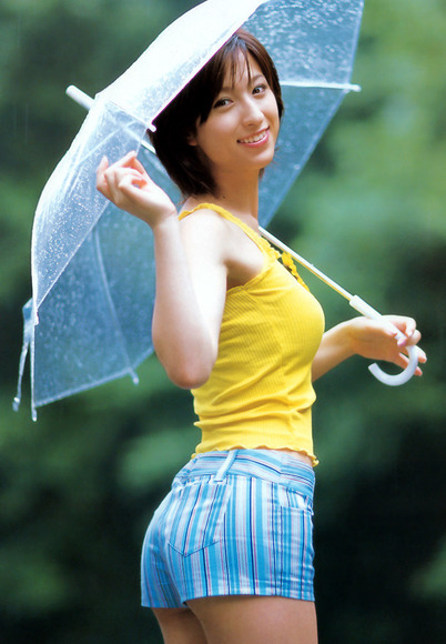 仲根かすみのグラビア画像022