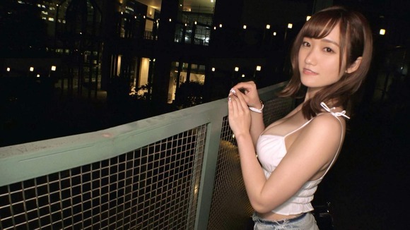 脱毛サロン勤務の２４歳ギャルがAV応募。奥で感じまくりよがり狂う贅沢ボディー 2