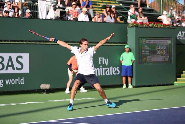 ウィーン シモンとグルビスのイケメン対決 羽ばたきフォアはどこへ Atp男子テニスまとめ ウィーン シモンとグルビスのイケメン対決 羽ばたきフォアはどこへ Atp男子テニスまとめ