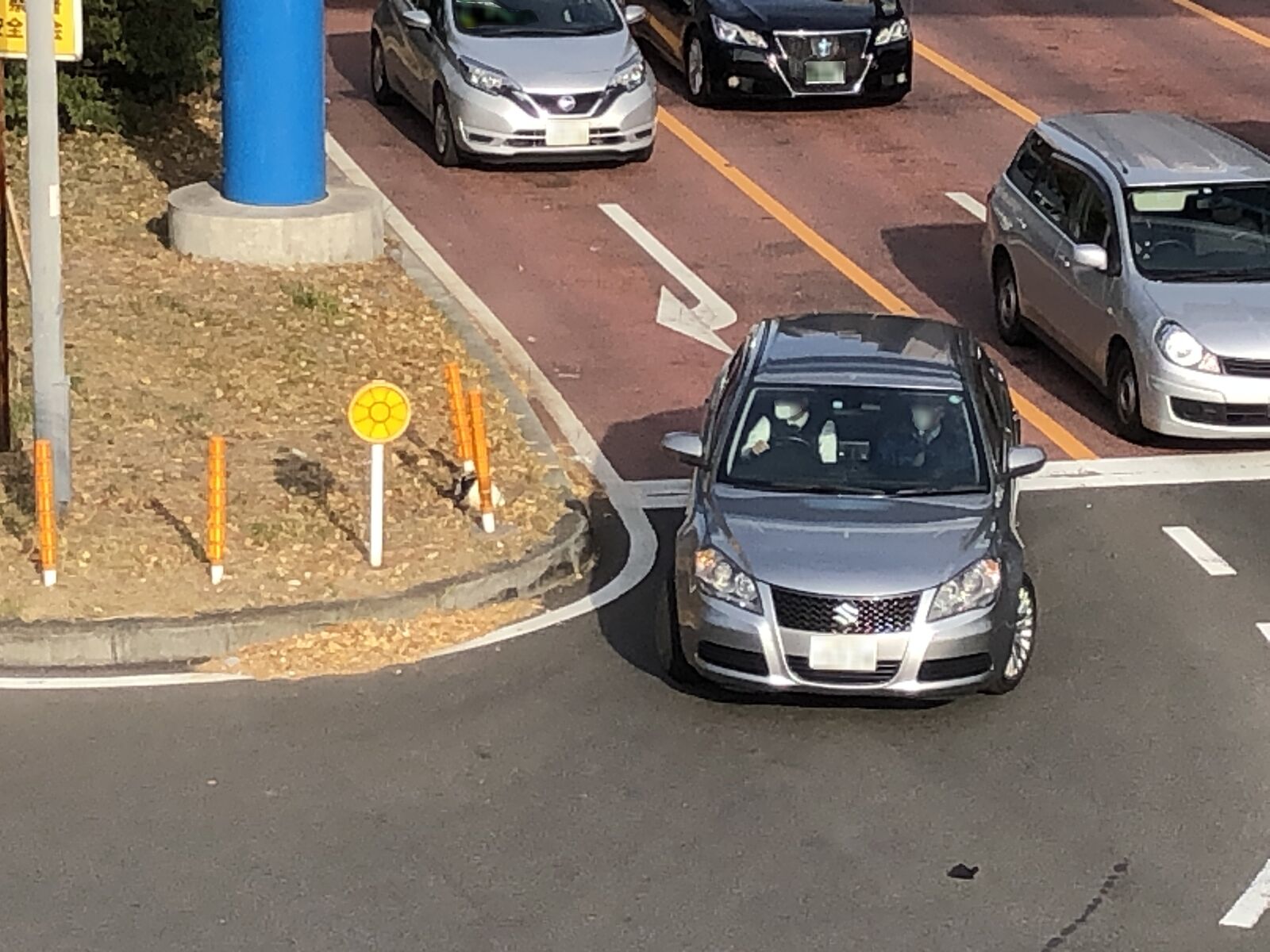 神奈川県警 捜査車両 機動捜査隊 Miu アシ スズキ キザシ 神奈川県警のパトカー