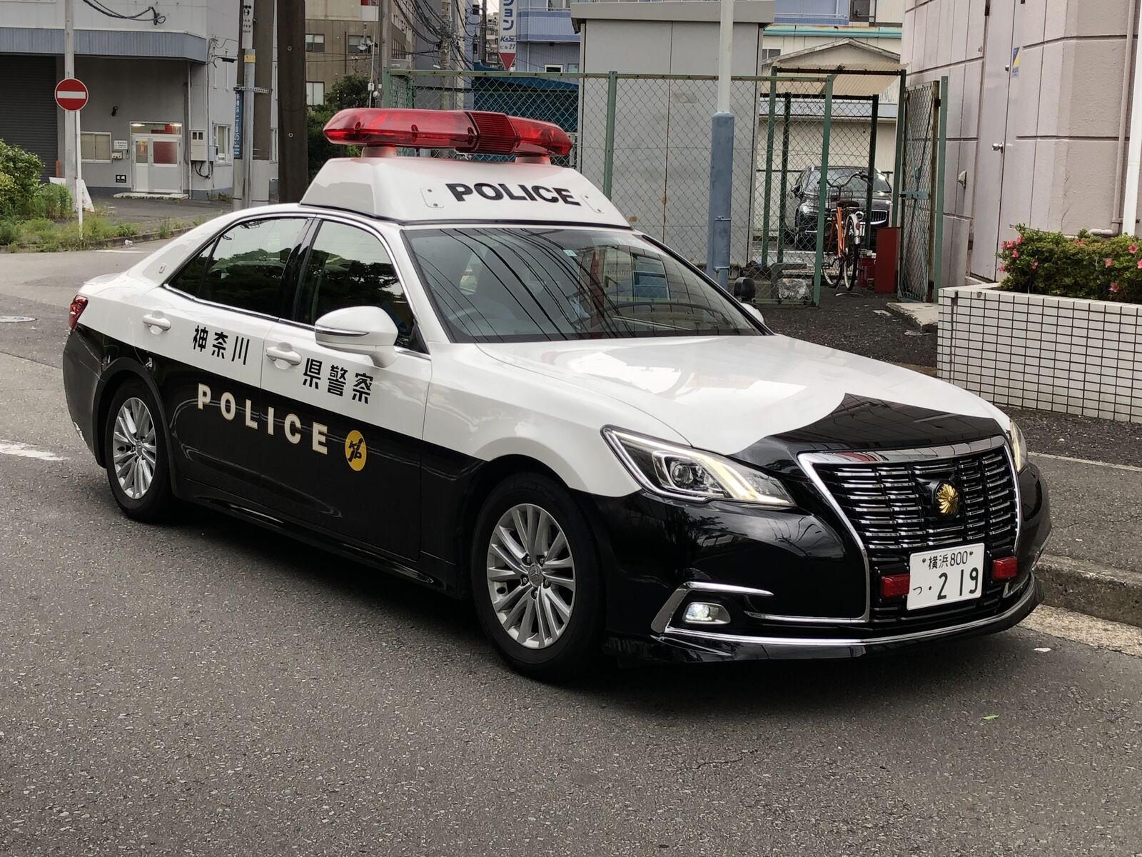 神奈川県警 港北警察署 パトカー 港北1 クラウンロイヤル Grs210 神奈川県警のパトカー 神奈川県警 港北警察署 パトカー 港北1 クラウンロイヤル Grs210 神奈川県警のパトカー