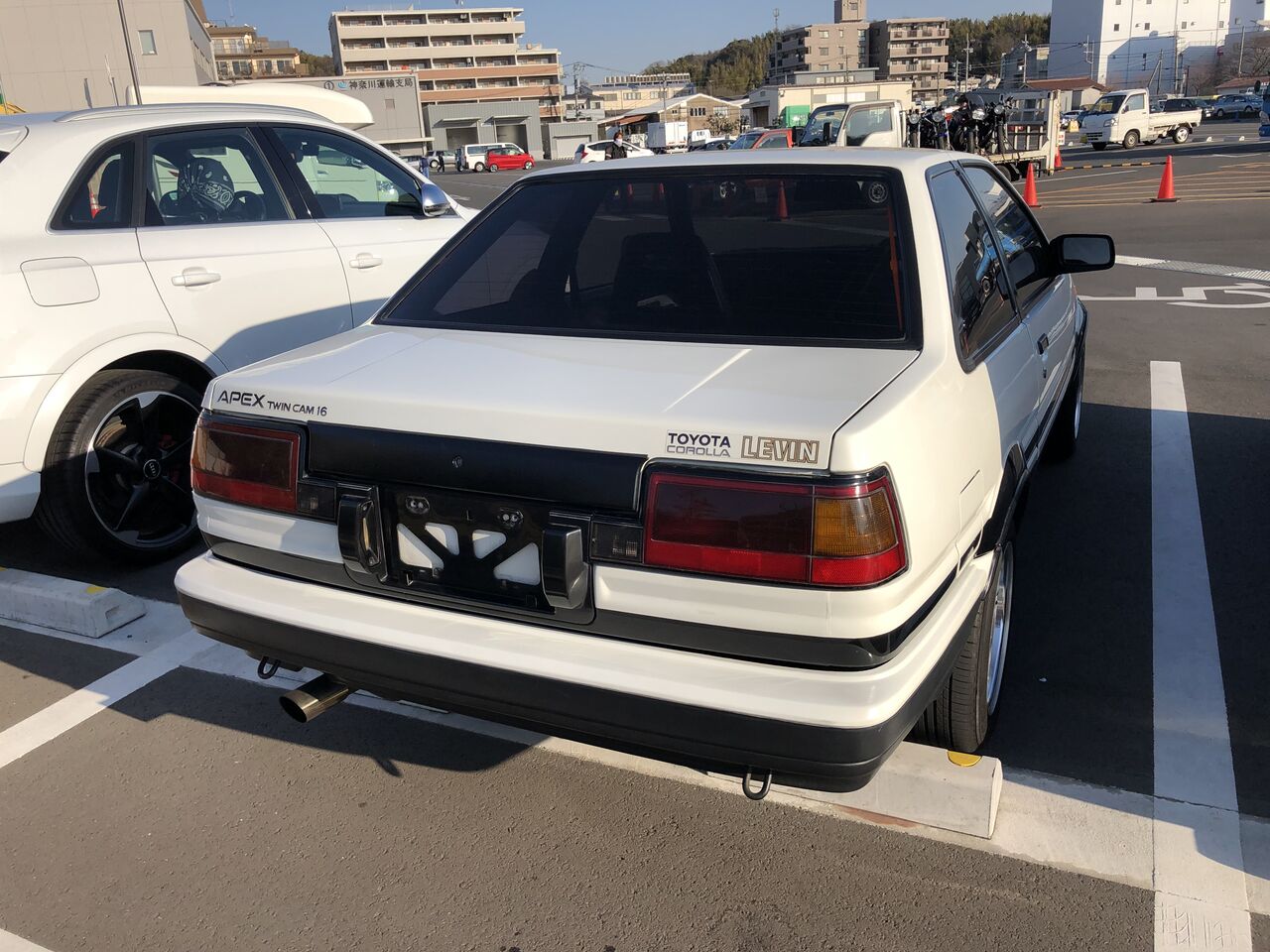 Ae86 ナンバープレートを交換してみました 再交付は1 450円也 Ae86修理日記