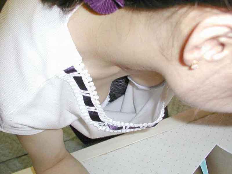 チラ見え画像掲示板ちらりん おっぱい乳チラ見写真