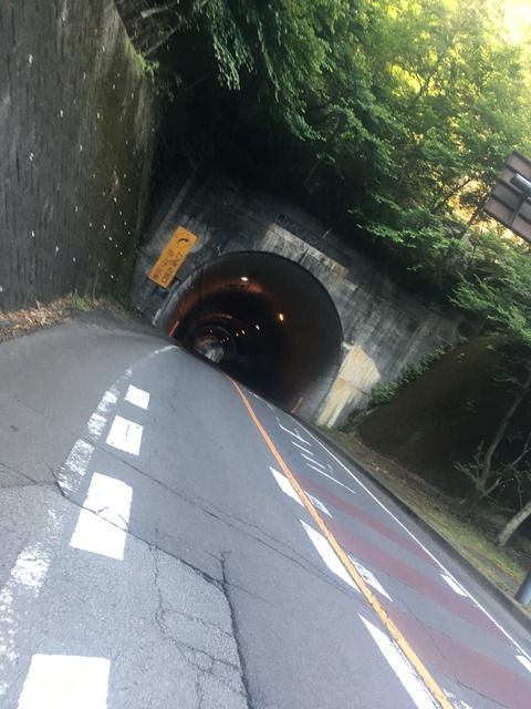 25C089BA-48F2-4C6A-99E2-BB65674FBB88