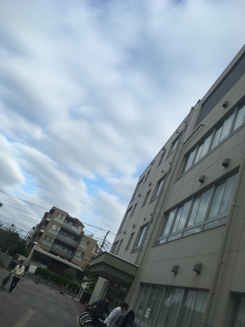 EF5618C9-9ED5-486D-9FB9-03214D9BE275