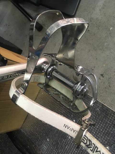 8119E6D5-AFC2-4414-B755-67FD54B3E71C