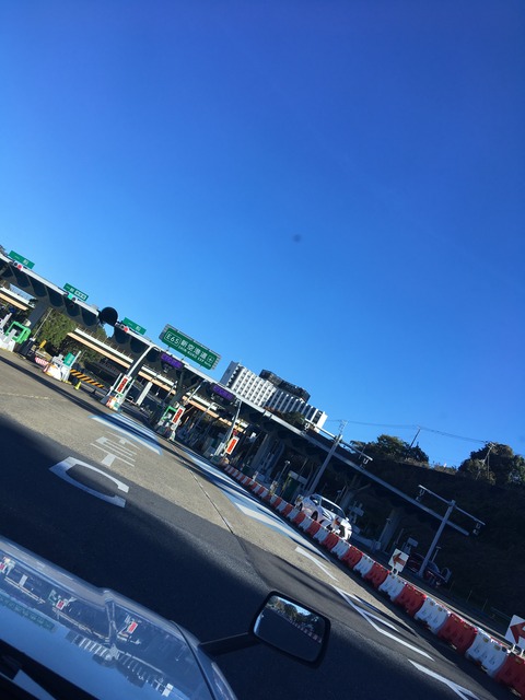 CE5CAE69-9139-4E26-B005-9070F5B8FAA6