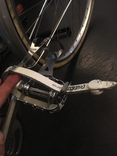 F418E79F-9CB1-4E41-9543-55BA4A35DBE4