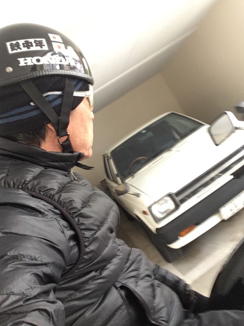 B8458F82-2C3B-46DD-838E-8779496E40FD