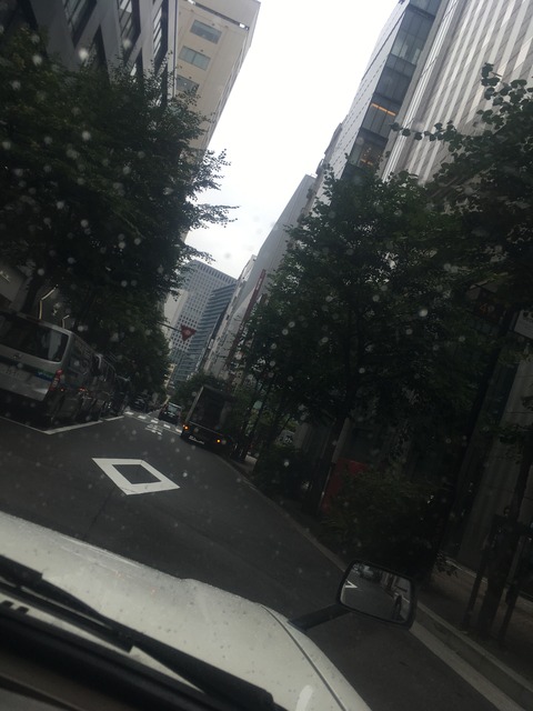 EA85B6F9-B326-4413-8C14-4E1107391876