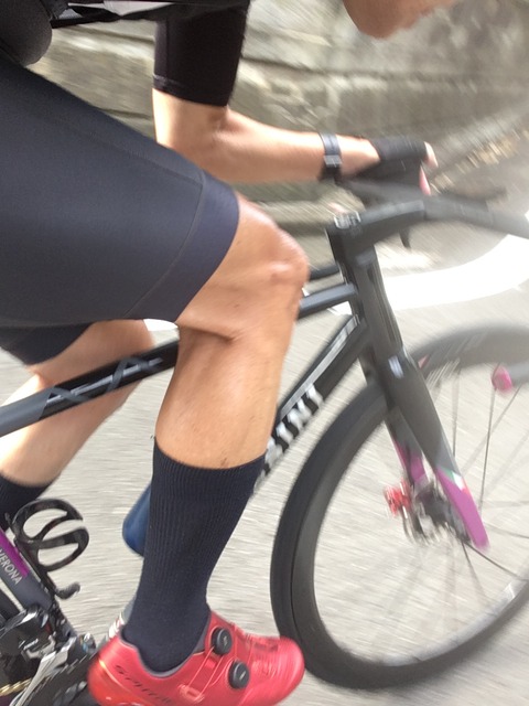 F5FE7DE4-88E3-40B6-BA82-3035240AD60A