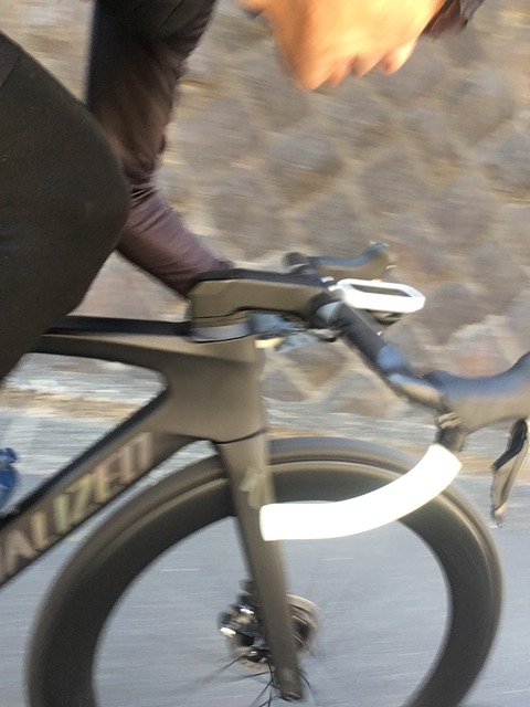 0A056573-E3D4-4447-8C43-55BFFD182EEC