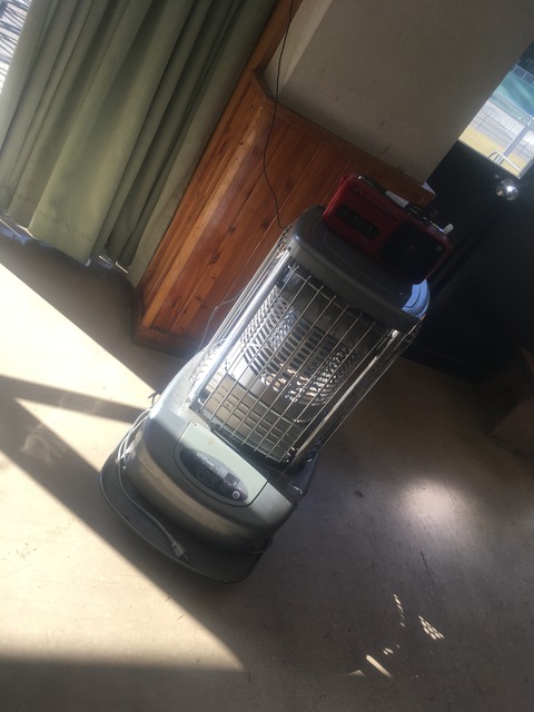 A687689C-B360-4250-9C48-CCA4F3BD856D