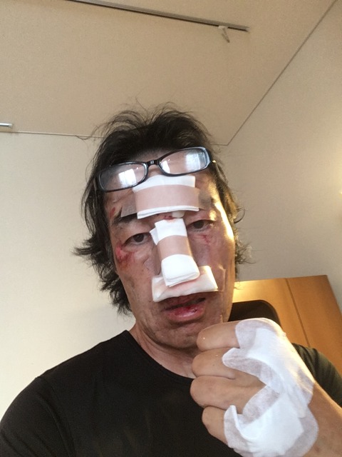 10D22063-4099-4FE8-AEAA-1EDD95187D2E