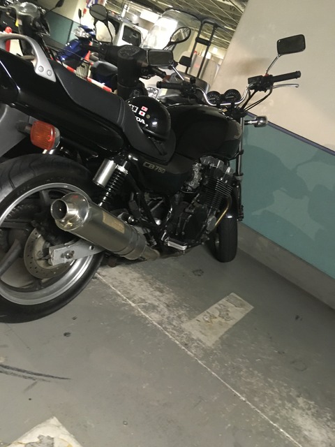 AB7EA229-97C4-4855-86F3-A3545FFA9FBE