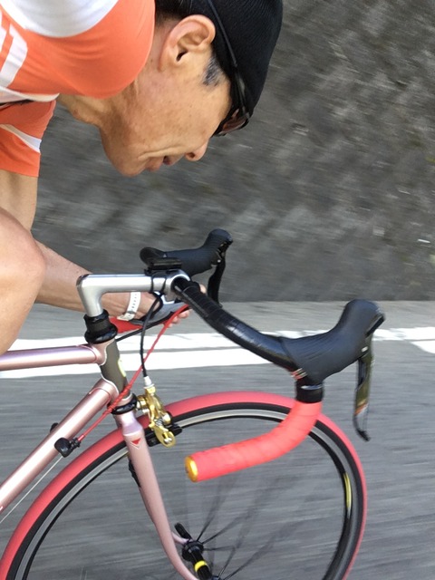 1C460E87-5B8F-4E20-A2CF-8AD183E3D0ED