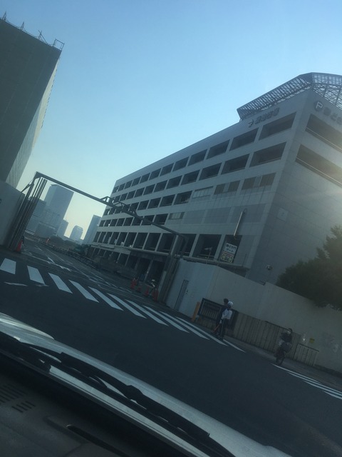 BC41FCE9-3290-4AF0-B1F9-A13E325A723C