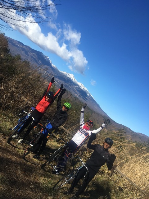 6663B2AD-4667-4CE4-9D61-5BE89A240357