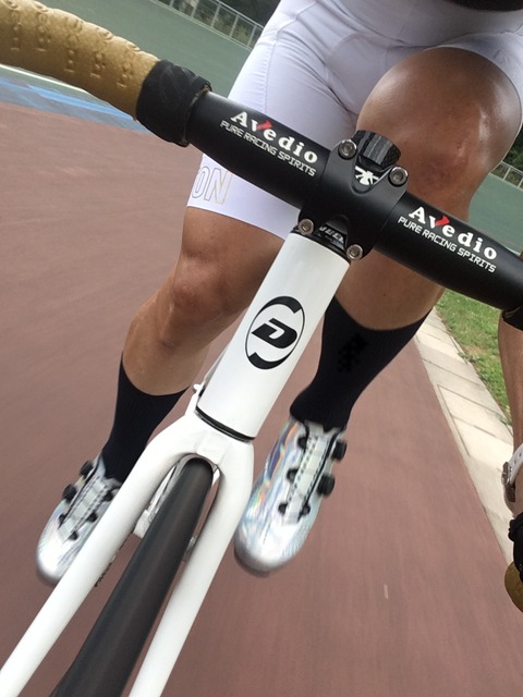 6811D354-6706-4383-A98B-3B8557AFC023