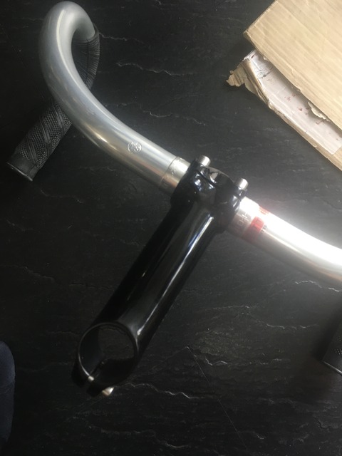 D6CDB120-22C0-4BE6-95ED-C5C2A5BB0426