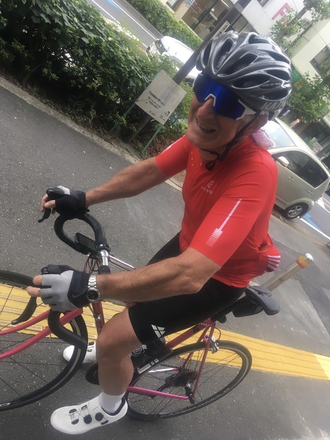 22406083-A716-41E3-AFB7-8B67BF070835