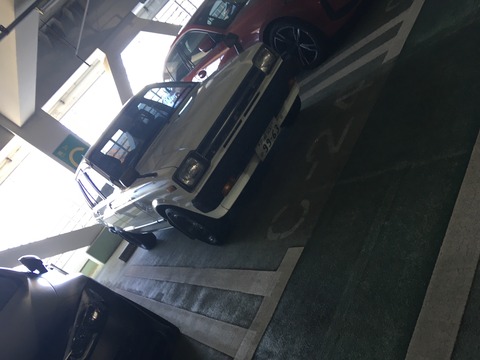 3F1C5A3F-4715-4BE2-AF11-7259C4143229