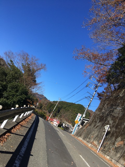 4756EABA-59E0-4861-A0F3-88CDCC64C921