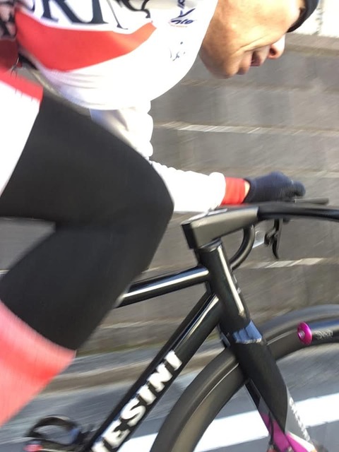 CAC3BF2A-2704-45AD-9E61-9F7B70F78E7F