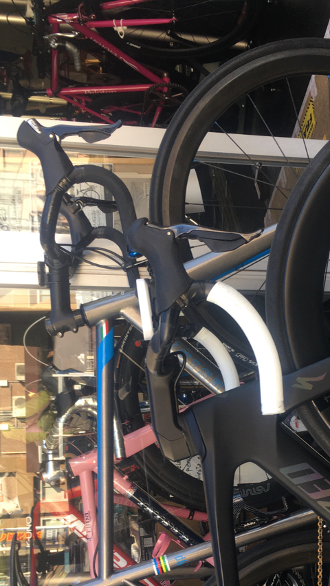 C06C5EF4-F3C4-4E79-87EE-1A8C9900A5E5