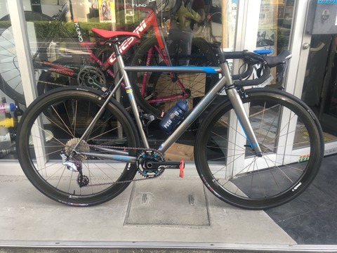 64AF8062-0A56-41B9-8E00-9B492D10AF48