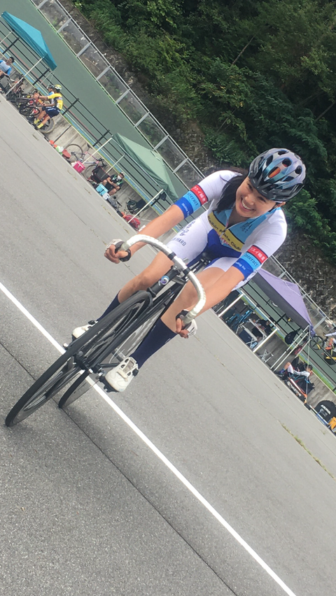 9AFDE9A1-1FD4-453E-8897-506472B8AA54