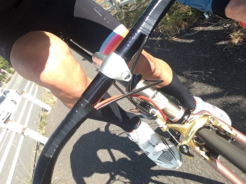 36D600F2-748A-413D-A8BA-EB0F8903EACF